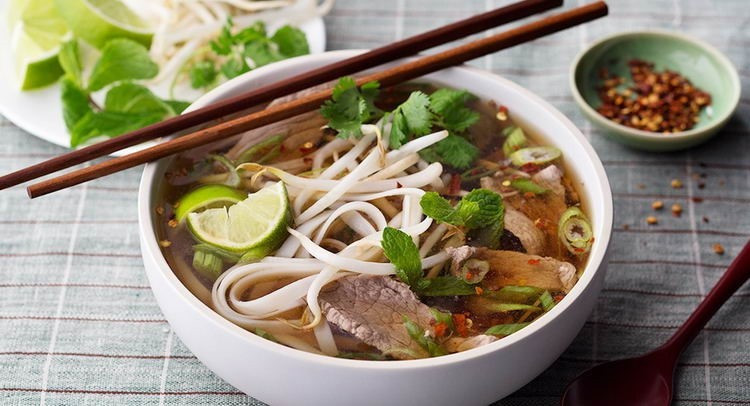 Phở bò Việt Nam lọt top 100 món ăn ngon nhất thế giới