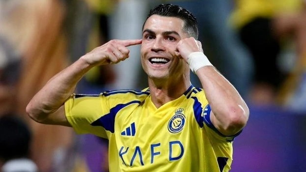 Ronaldo gây tranh cãi khi so sánh giải Saudi Pro League với Ligue 1