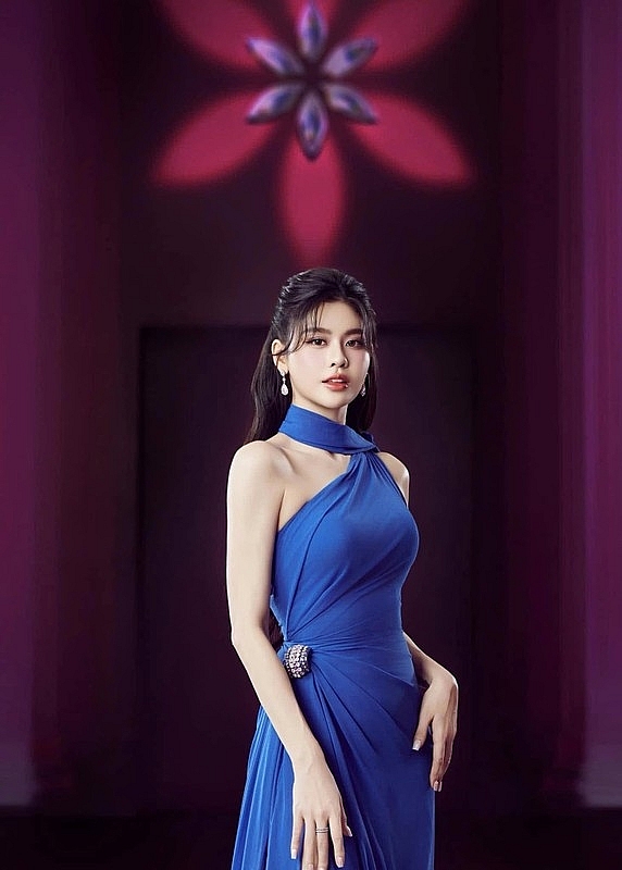 “Gái một con” Trương Quỳnh Anh khoe dáng gợi cảm “Gái một con” Trương Quỳnh Anh khoe dáng gợi cảm