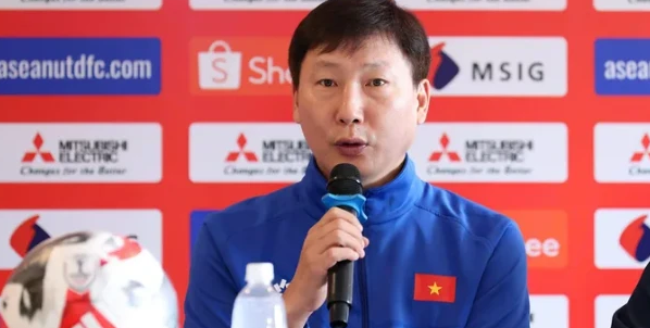 Tuyển Việt Nam vào chung kết ASEAN Cup, HLV Kim Sang-sik nói gì?