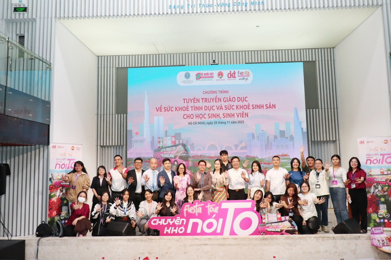 Tuyên truyền giáo dục sức khỏe tình dục, sinh sản cho sinh viên tại Trường Đại học Luật TP HCM: Lan tỏa kiến thức, xây nền tảng cho một thế hệ trẻ Tuyên truyền giáo dục sức khỏe tình dục, sinh sản cho sinh viên tại Trường Đại học Luật TP HCM: Lan tỏa kiến thức, xây nền tảng cho một thế hệ trẻ