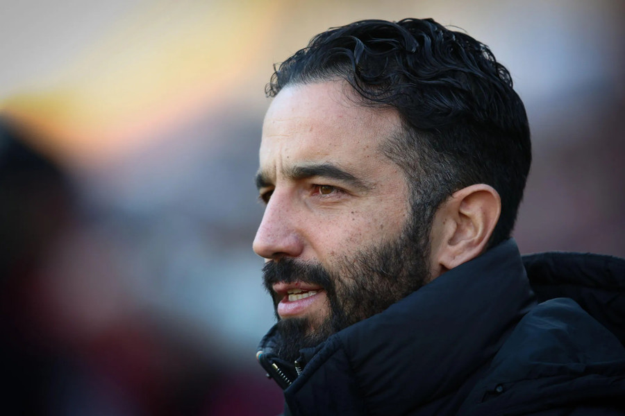 Man Utd sao chép ý tưởng của đối thủ để chiến thắng