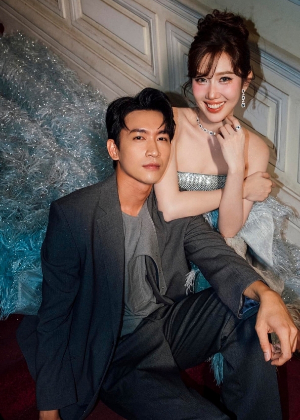 Thúy Ngân thân thiết với Võ Cảnh thế nào trước khi xác nhận chia tay? Thúy Ngân thân thiết với Võ Cảnh thế nào trước khi xác nhận chia tay?