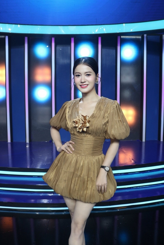 Lâm Vỹ Dạ lột xác sau giảm 14 kg, nhan sắc thăng hạng trông thấy Lâm Vỹ Dạ lột xác sau giảm 14 kg, nhan sắc thăng hạng trông thấy