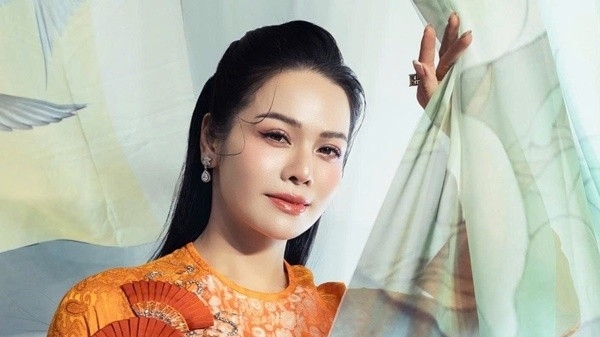 Nhật Kim Anh bác tin ‘bị bắt’, trấn an khán giả