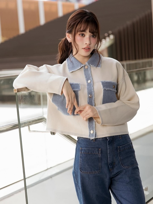 Hoa hậu Trần Tiểu Vy xuất hiện với visua tựa 