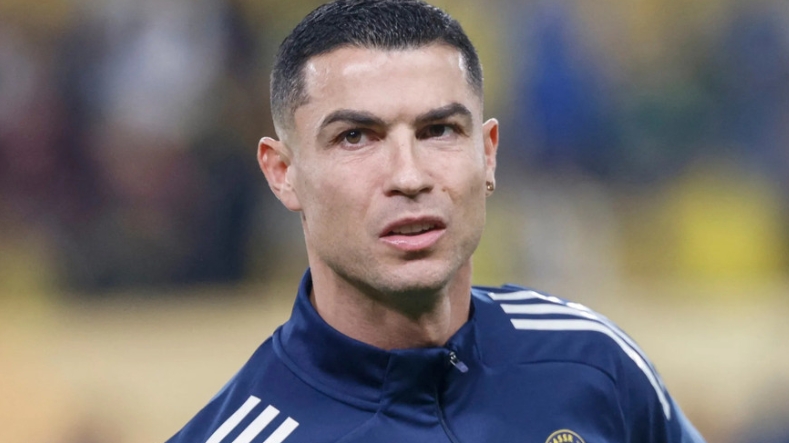 Ronaldo đầu tư vào công nghệ, đối thủ của ChatGPT