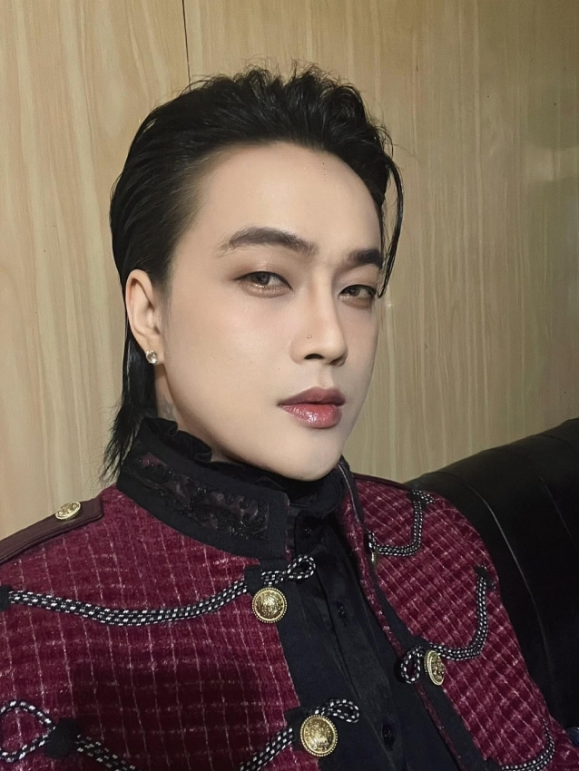 TiTi của nhóm HKT tạm ngưng ca hát để chăm sóc sức khỏe