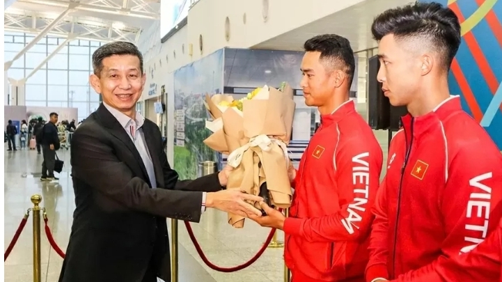 Đoàn Thể thao Việt Nam lên đường tham dự SEA Games 33 tại Thái Lan
