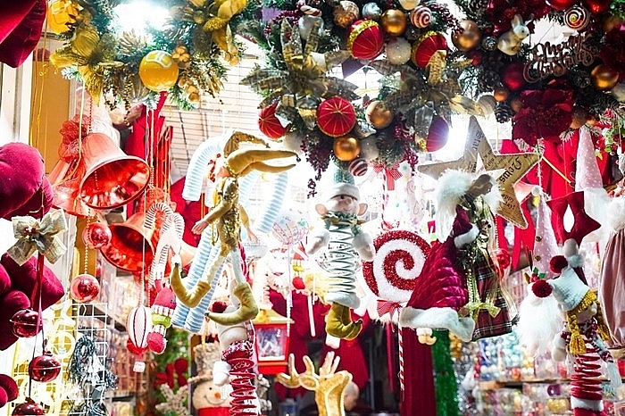 Phố Hàng Mã lộng lẫy mùa Giáng sinh, sức mua Phố Hàng Mã lộng lẫy mùa Giáng sinh, sức mua