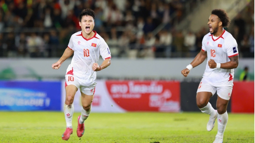 Man Utd rơi điểm trước đội nhóm cuối bảng