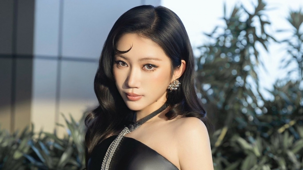 Orange khoe nhan sắc rực rỡ, phong thái ngày càng thăng hạng