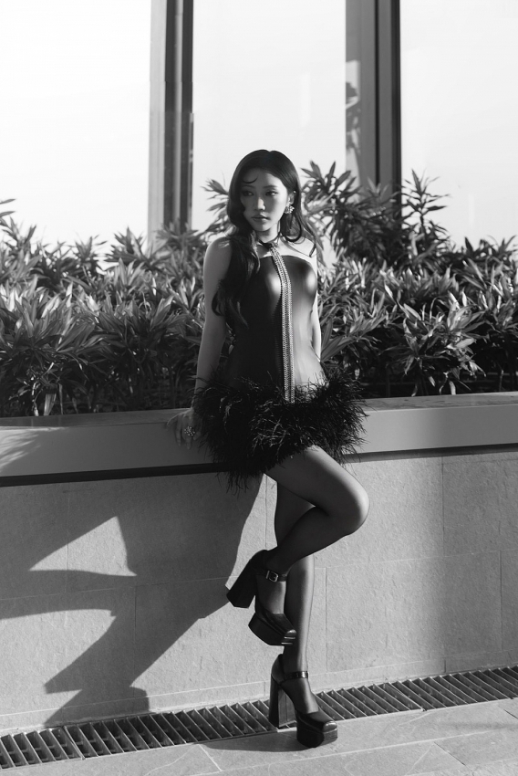 Orange khoe nhan sắc rực rỡ, phong thái ngày càng thăng hạng