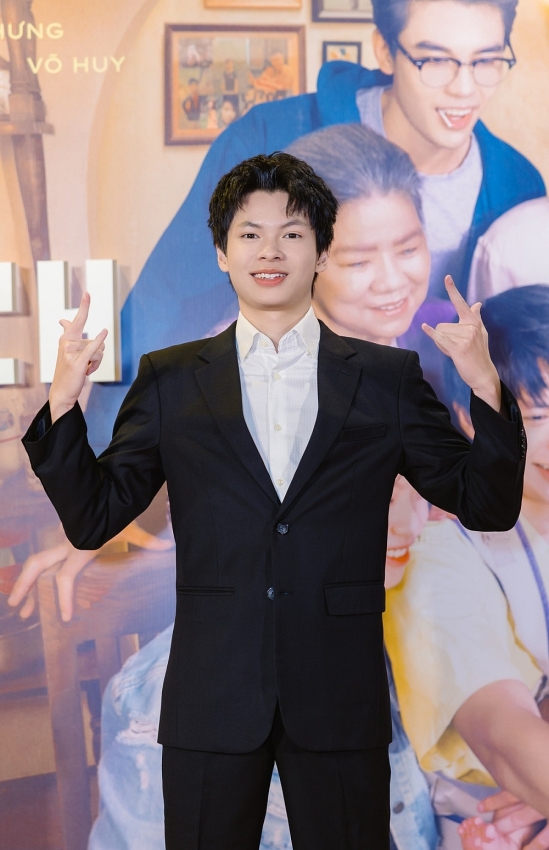 Đạo diễn Trần Lực cùng con trai đóng phim điện ảnh Đạo diễn Trần Lực cùng con trai đóng phim điện ảnh