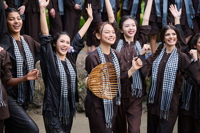 Nhìn lại hành trình của Mai Ngô trước chung kết Miss Charm 2025