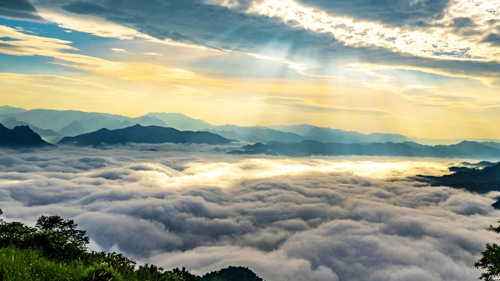 Đồn Đèn điểm chạm mây mới của Thái Nguyên khiến du khách mê mẩn