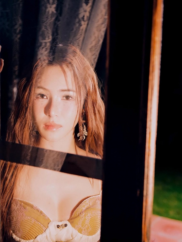 Hương Tràm xinh đẹp, thần thái đỉnh cao trong MV mới Hương Tràm xinh đẹp, thần thái đỉnh cao trong MV mới