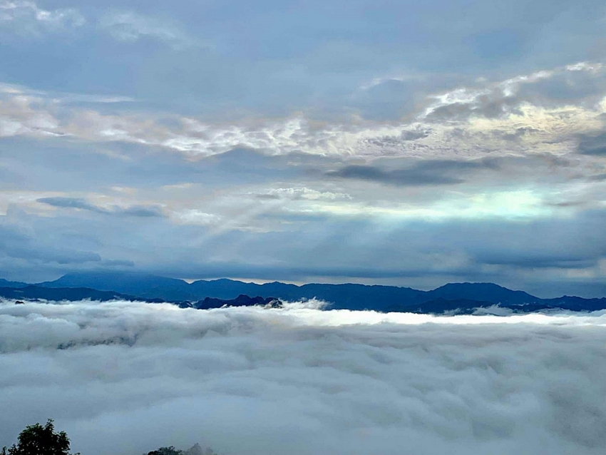 Đồn Đèn điểm chạm mây mới của Thái Nguyên khiến du khách mê mẩn