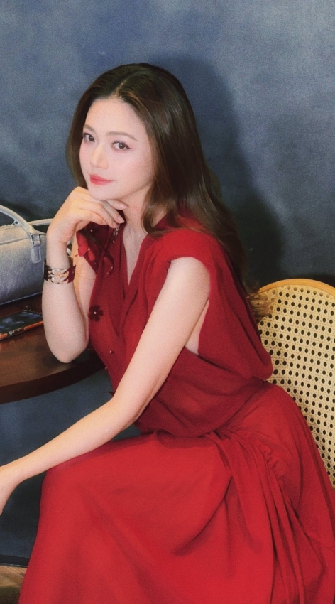 Kiều Anh trẻ trung ở tuổi 44 sau khi giảm cân vào vai diễn viên múa Kiều Anh trẻ trung ở tuổi 44 sau khi giảm cân vào vai diễn viên múa