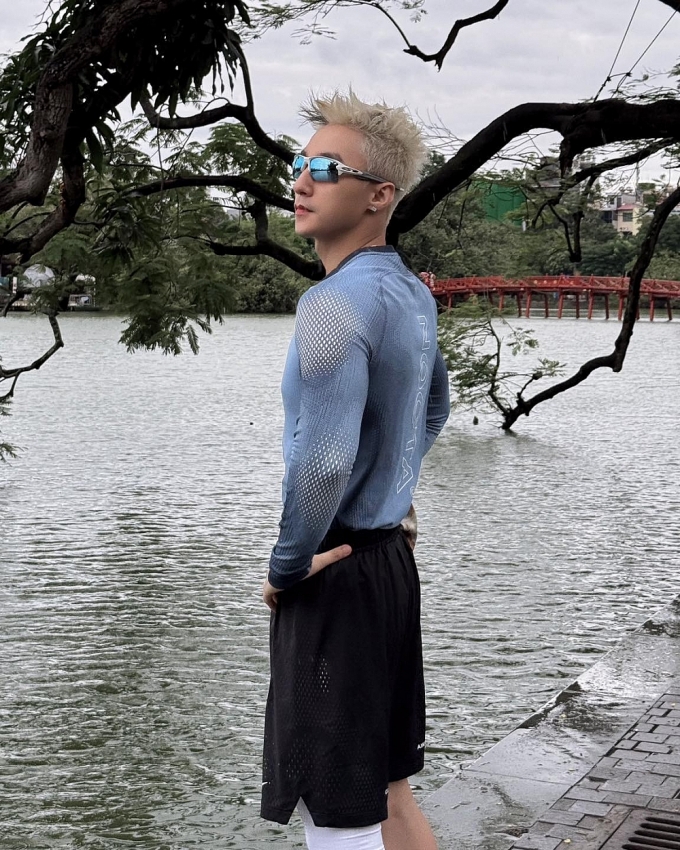 Sơn Tùng M-TP có màn “thả thính” làm rụng tim hội chị em Sơn Tùng M-TP có màn “thả thính” làm rụng tim hội chị em