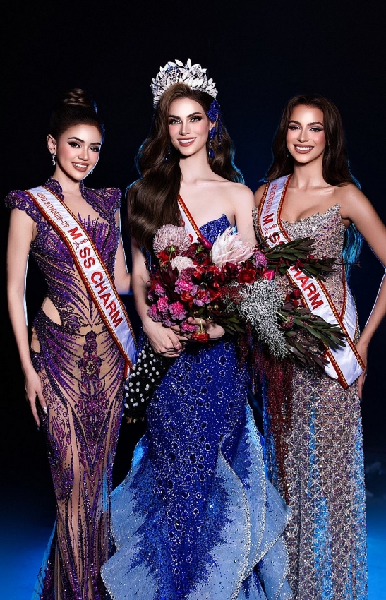 Sắc vóc nổi bật của mỹ nhân 26 tuổi đăng quang Miss Charm 2025 Sắc vóc nổi bật của mỹ nhân 26 tuổi đăng quang Miss Charm 2025