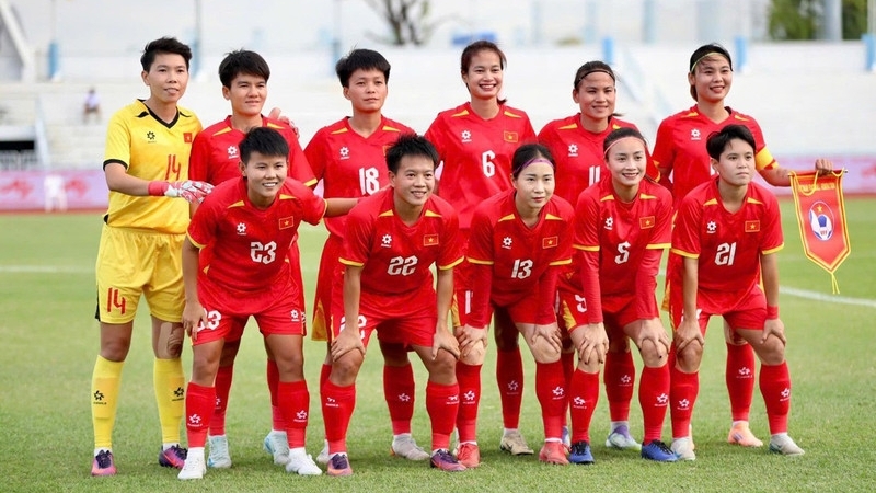 Thắng đậm Indonesia, tuyển nữ Việt Nam vào chung kết SEA Games