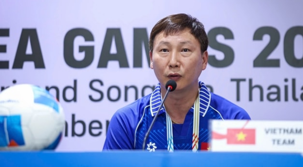 Vào chung kết SEA Games, HLV Kim Sang-sik nói điều bất ngờ