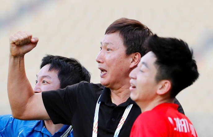Vào chung kết SEA Games, HLV Kim Sang-sik nói điều bất ngờ