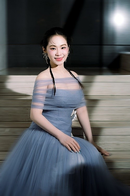 Lương Bích Hữu tươi rói trong ngày nhận bằng tốt nghiệp