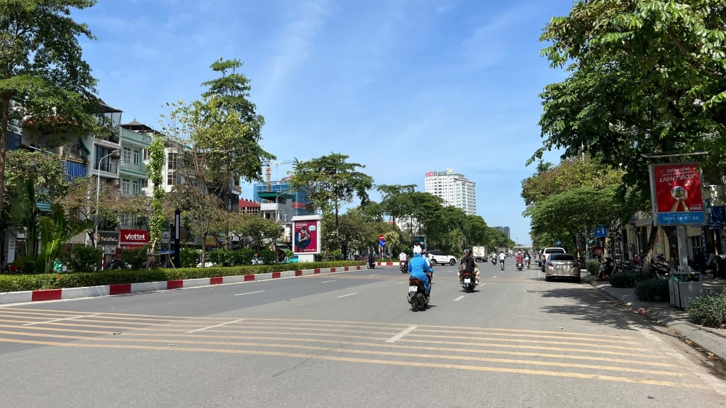 Dự báo thời tiết đêm nay và ngày mai 17/12: Hà Nội và các khu vực trên cả nước