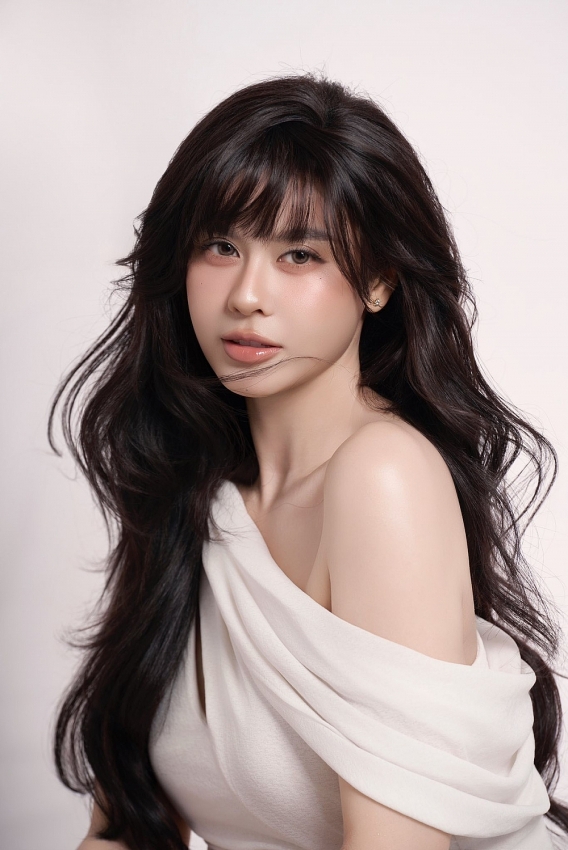 Trương Quỳnh Anh khoe nhan sắc đẹp tựa búp bê, U40 vẫn khiến fan xuýt xoa