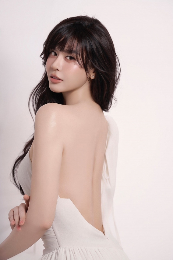 Trương Quỳnh Anh khoe nhan sắc đẹp tựa búp bê, U40 vẫn khiến fan xuýt xoa