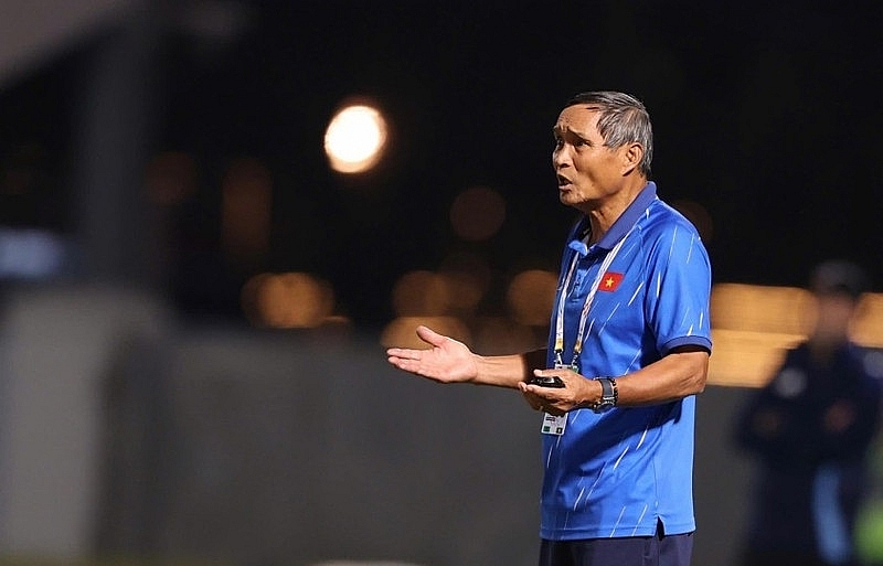 Ai thay HLV Mai Đức Chung dẫn dắt tuyển nữ Việt Nam? Ai thay HLV Mai Đức Chung dẫn dắt tuyển nữ Việt Nam?