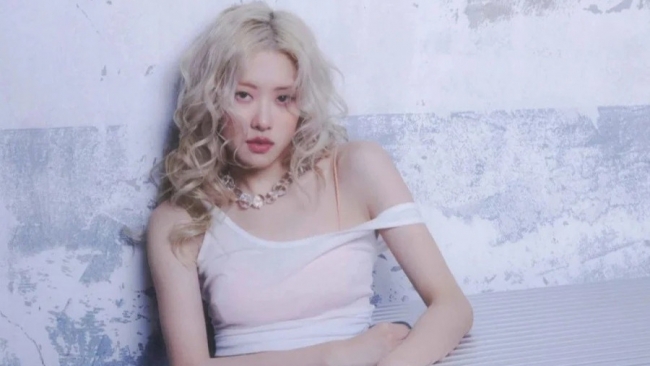 Rosé (BLACKPINK) được vinh danh là nghệ sĩ toàn cầu số 1 năm 2025