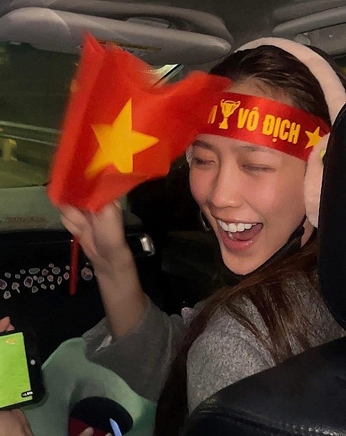 Sao Việt vỡ òa trước thành tích của U22 Việt Nam