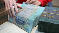 Lãi suất huy động “nóng” dần, ngân hàng tăng tốc hút tiền gửi cuối năm