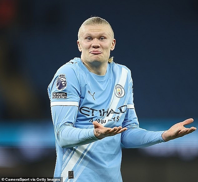 Haaland lập loạt kỷ lục, Man City lên đỉnh Ngoại hạng Anh
