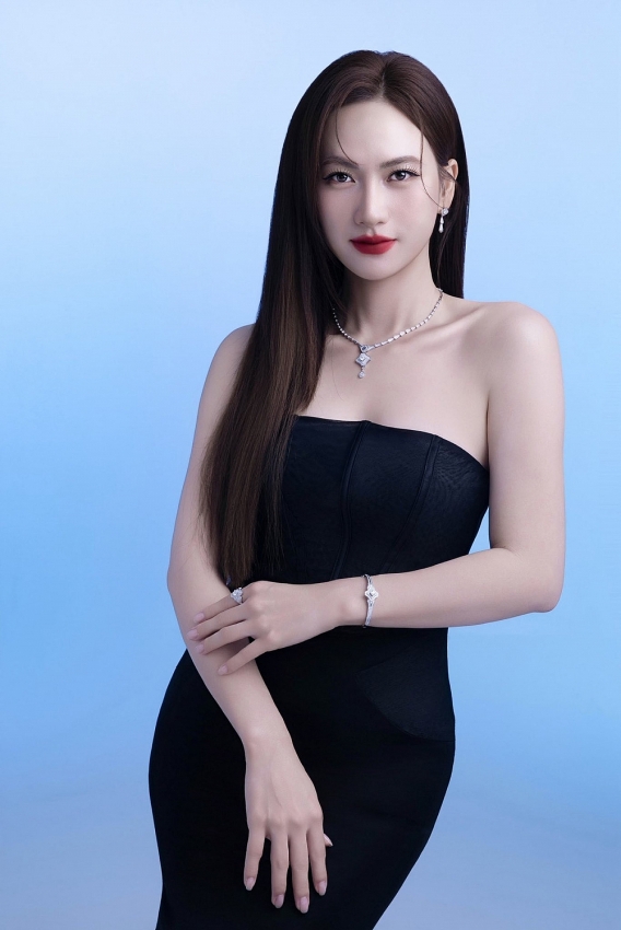 Phương Anh Đào gây chú ý với nhan sắc trong bộ ảnh mới