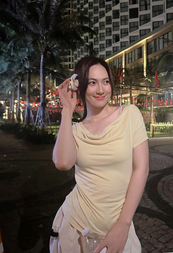 Phương Anh Đào gây chú ý với nhan sắc trong bộ ảnh mới