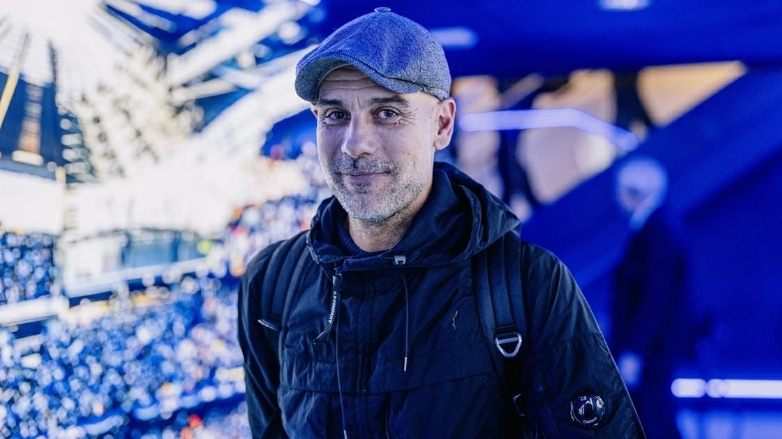 HLV Pep Guardiola cảnh báo các cầu thủ Man City về... cân nặng