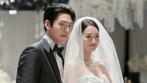 Shin Min Ah - Kim Woo Bin tung ảnh hôn lễ đẹp như mơ