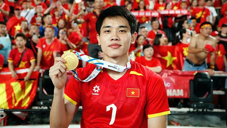 Tiền đạo Đình Bắc góp mặt trong danh sách rút gọn Quả bóng vàng Việt Nam 2025