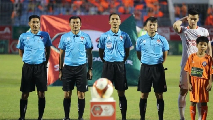 22 trọng tài và trợ lý trọng tài Việt Nam đạt chuẩn Trọng tài FIFA năm 2026