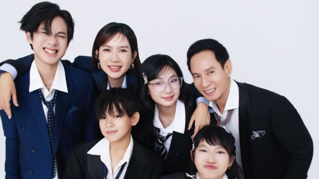 Bộ ảnh kỷ niệm 15 năm hé lộ hôn nhân hạnh phúc của Lý Hải – Minh Hà