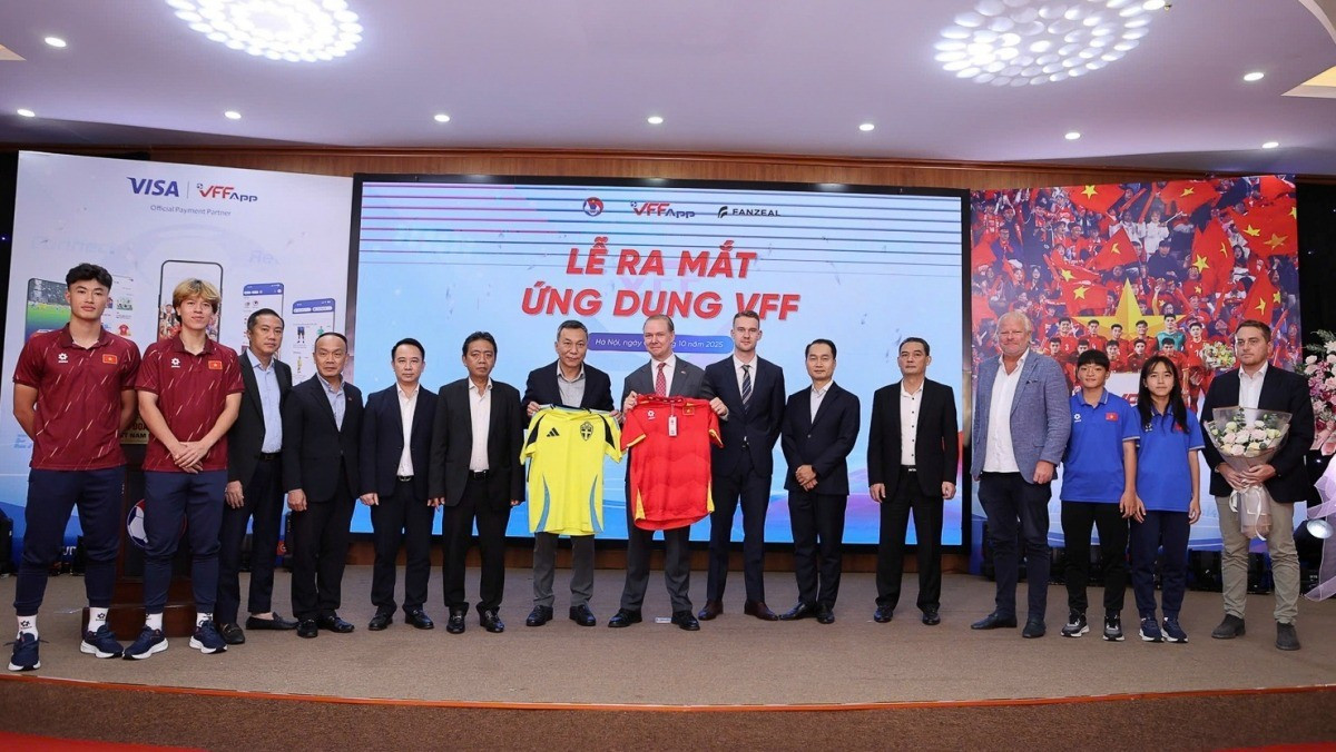 Hai trụ cột góp phần nâng tầm bóng đá Việt Nam năm 2025