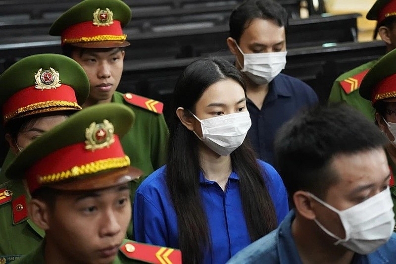 Hoa hậu Thùy Tiên vướng ồn ào tai tiếng nhất năm 2025