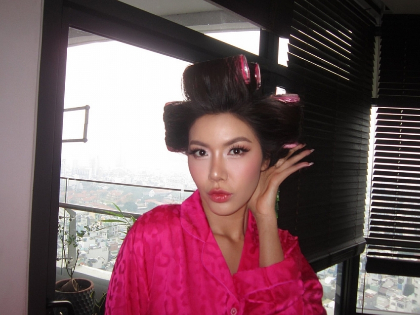 Siêu mẫu Minh Tú thẳng thắn chia sẻ chuyện nợ ngân hàng 500 triệu đồng