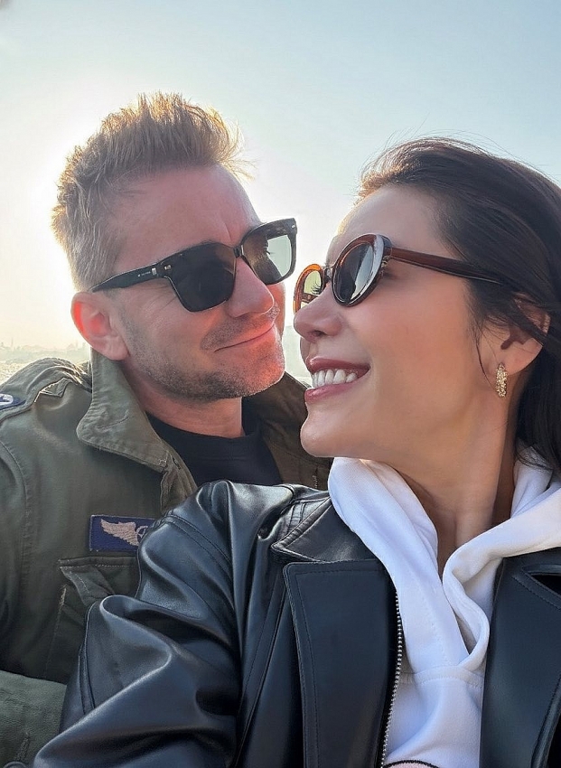 Siêu mẫu Minh Tú thẳng thắn chia sẻ chuyện nợ ngân hàng 500 triệu đồng