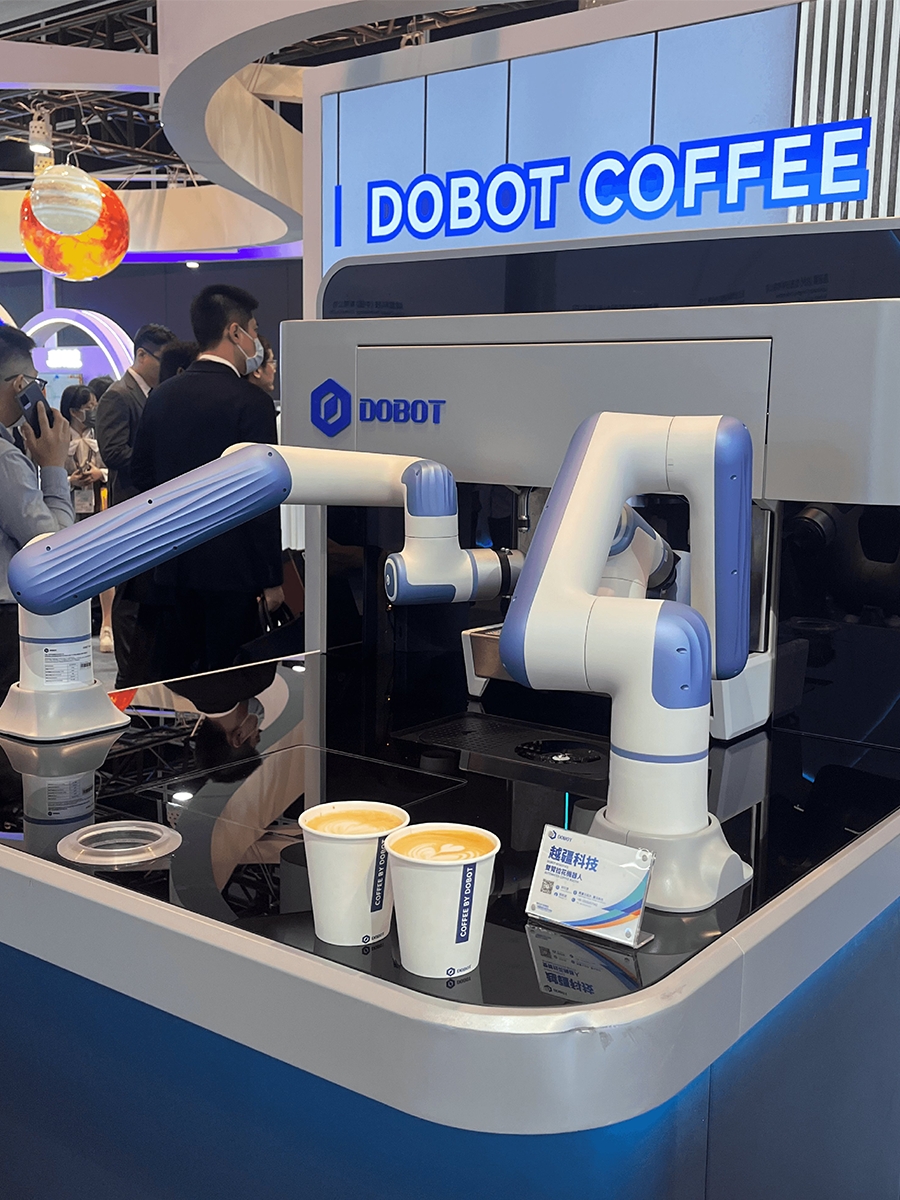 Lê Hoàng Robotics và bước đi chiến lược trong kỷ nguyên Robot AI tại Việt Nam