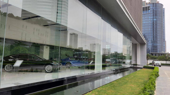 Sau 3 năm chỉ đạo thu hồi, vì sao showroom Lexus Thăng Long chưa giải toả?